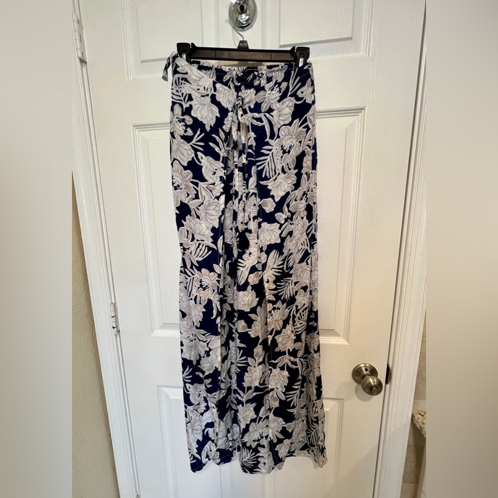 Fashion Fuse Boutique Pant M